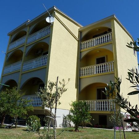 Villa Ana Starigrad Paklenica Εξωτερικό φωτογραφία